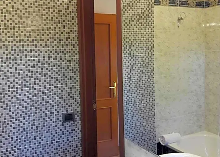Nuova Fiera Apart. Panzió 2*